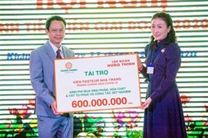 Tập đoàn Hưng Thịnh hỗ trợ kinh phí mua sinh phẩm, hóa chất và vật tư  phục vụ công tác xét nghiệm Covid-19 cho Viện Pasteur Nha Trang
